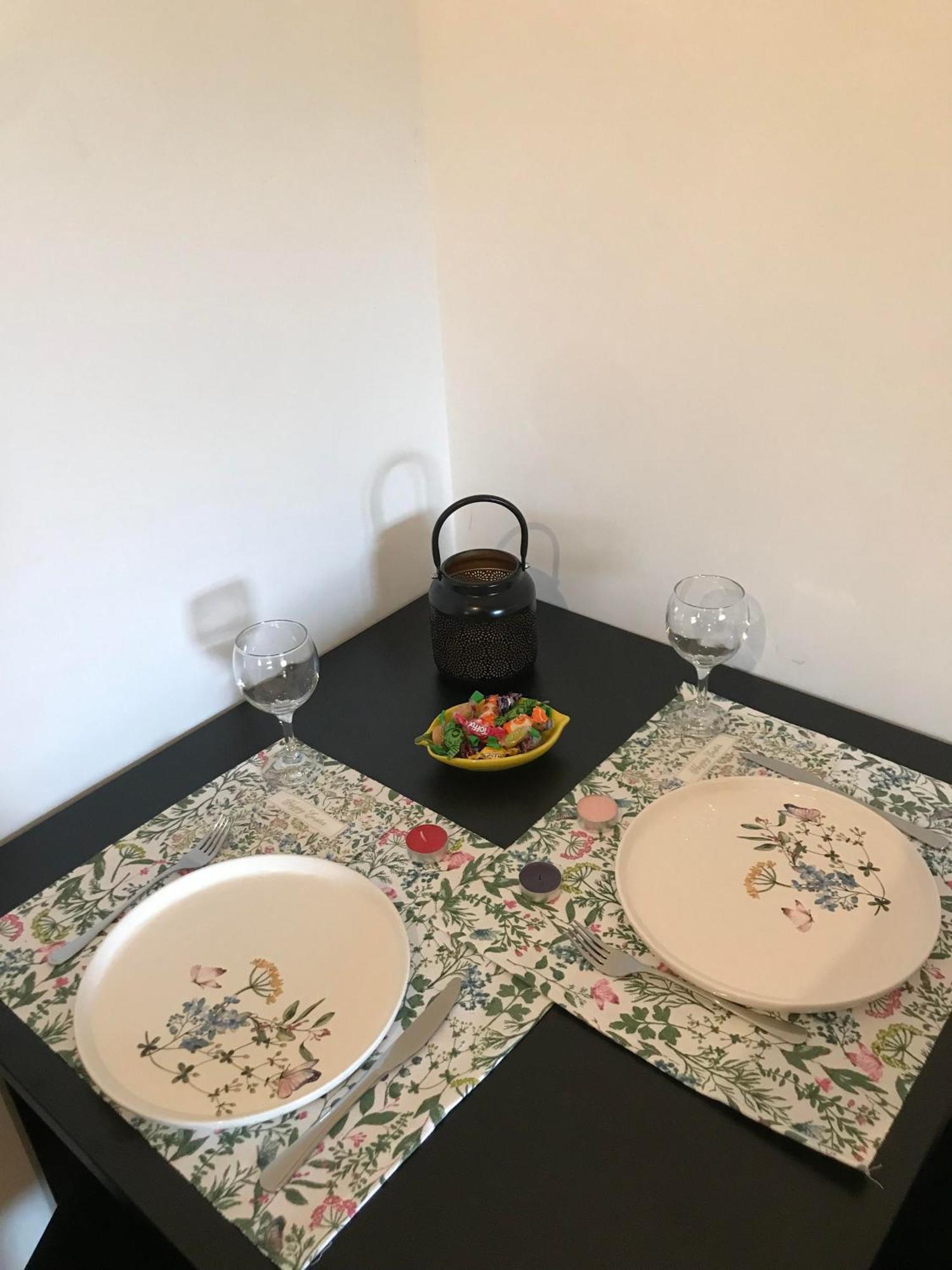 Apartments Pkt Delux Ni المظهر الخارجي الصورة