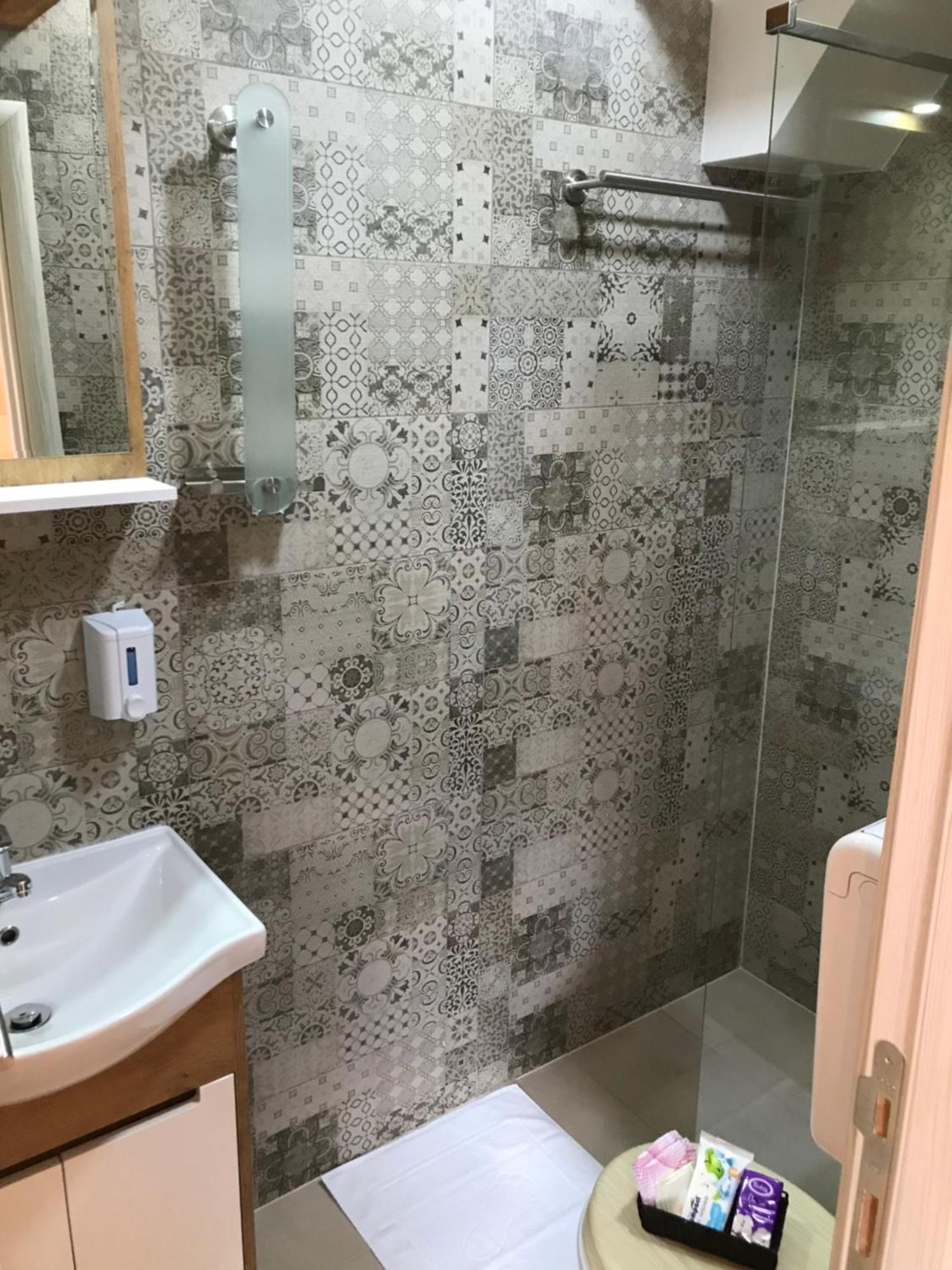 Apartments Pkt Delux Ni المظهر الخارجي الصورة